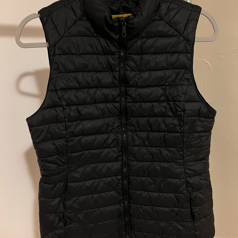 Massimo Dutti Black Quilted Vest